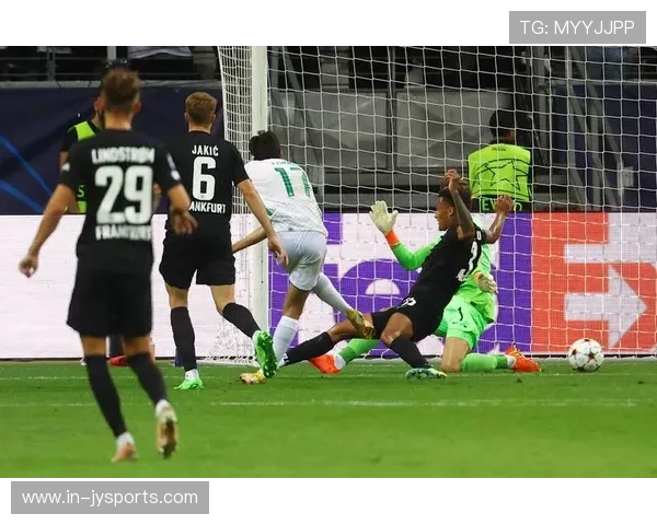 全网热搜足球直播精彩对决即时比分全程跟踪解析